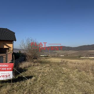 Prodej stavební parcely 1 880 m² Bavoryně, 