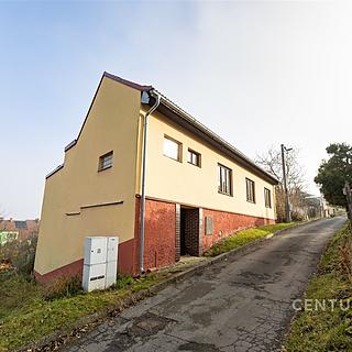Prodej rodinného domu 200 m&sup2; Velké Opatovice