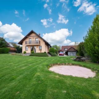 Prodej rodinného domu 151 m² Rohozná