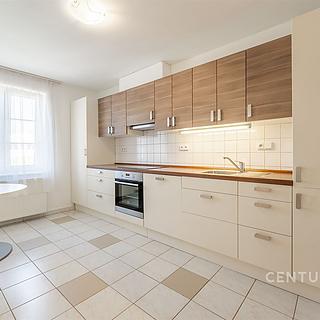 Prodej bytu 2+1 62 m&sup2; Beroun