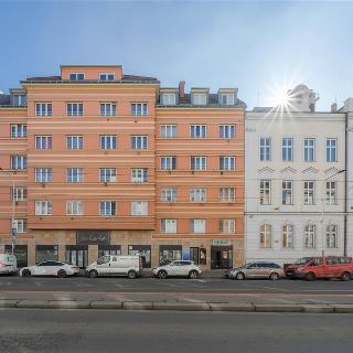 Pronájem bytu 2+1 57 m² Praha