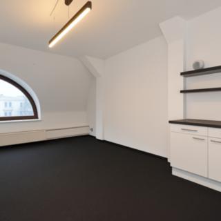 Pronájem kanceláře 49 m² Trutnov Střední Předměstí, Veleslavínova