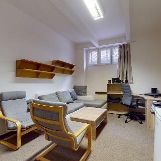 Prodej bytu 2+kk 59 m² Praha, Za poštou