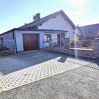 Prodej rodinného domu 129 m² Předslav, 