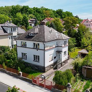 Prodej rodinného domu 170 m&sup2; Klatovy