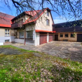 Prodej rodinného domu 220 m² Košťálov