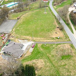 Prodej stavební parcely 8515 m&sup2; Kolinec