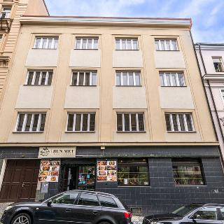 Prodej bytu 1+kk a garsoniéry 35 m² Praha, Milíčova