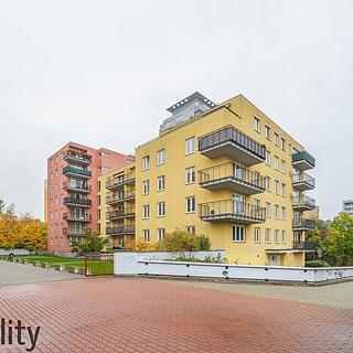 Prodej bytu 2+1 79 m&sup2; Praha