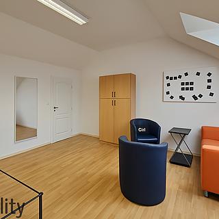 Pronájem kanceláře 40 m&sup2; Jesenice