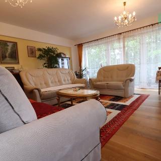 Pronájem bytu 3+kk 99 m² Karlovy Vary, Šumavská