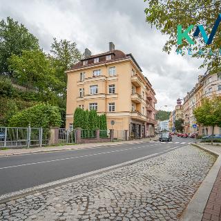 Prodej bytu 2+1 60 m² Karlovy Vary, Vítězná