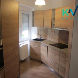 Pronájem bytu 1+1 46 m² Karlovy Vary, Jáchymovská