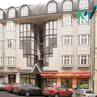 Pronájem kanceláře 25 m&sup2; Karlovy Vary