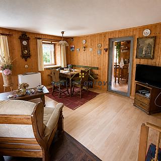 Prodej rodinného domu 180 m&sup2; Valkeřice