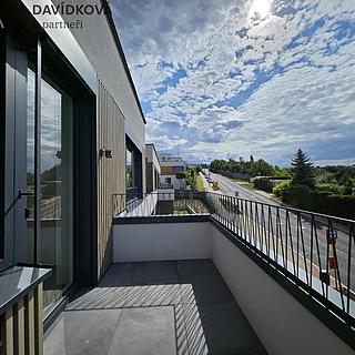 Pronájem bytu 1+kk, garsoniery 35 m² Praha