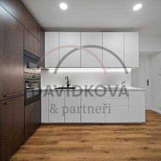 Prodej bytu 2+kk 59 m² Praha, Na louži