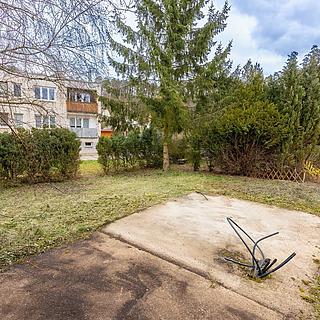 Prodej bytu 3+1 71 m&sup2; Sazená