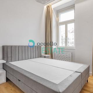 Prodej bytu 2+kk 45 m² Praha, Jaromírova