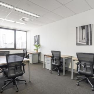 Pronájem kanceláře 120 m² Praha Nové Město, náměstí I. P. Pavlova