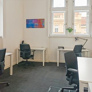 Pronájem kanceláře 30 m&sup2; Praha