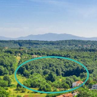 Prodej stavební parcely 5 141 m² v Chorvatsku