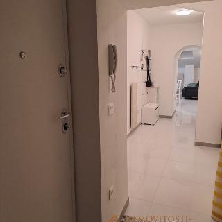 Pronájem bytu 2+kk 94 m² v Chorvatsku