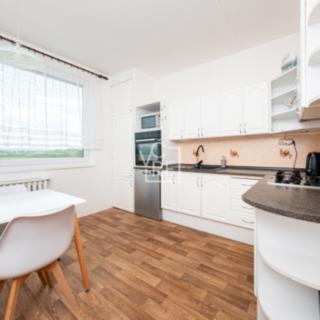 Prodej bytu 3+1 79 m² Chrudim, Hradištní