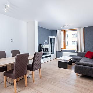 Prodej bytu 4+kk 106 m&sup2; Hradec Králové