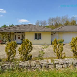 Prodej rodinného domu 188 m² Pila, 