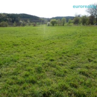Prodej stavební parcely 3900 m²