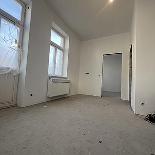 Prodej bytu 2+kk 37 m&sup2; Mariánské Lázně