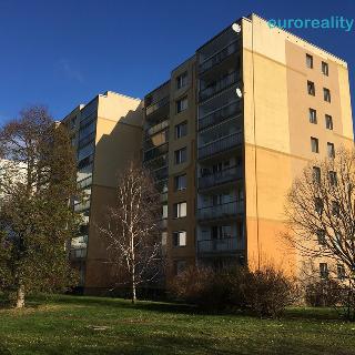 Prodej bytu 3+1 67 m² Praha, Svídnická