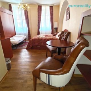 Pronájem bytu 4+1 110 m² Plzeň