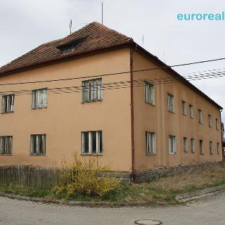 Prodej rodinného domu 550 m² Klatovy, 