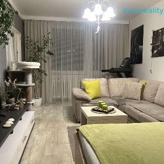 Prodej bytu 3+1 73 m² Praha, Mazurská