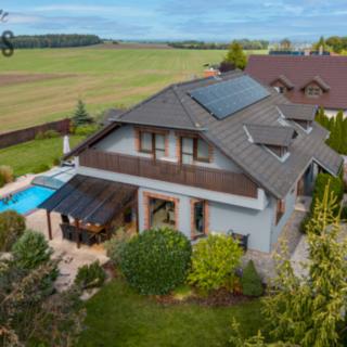 Prodej rodinného domu 210 m² Doubek