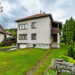 Prodej rodinného domu 225 m² Hradištko