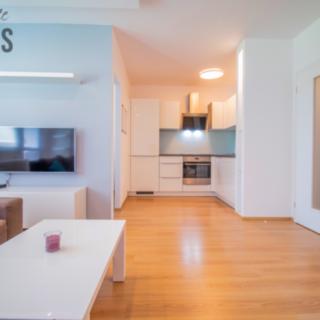 Pronájem bytu 2+kk 39 m² Praha
