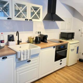 Pronájem bytu 2+1 72 m² Praha Hradčany, Nový Svět