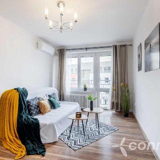 Prodej bytu 2+1 54 m² Praha, Zelenečská