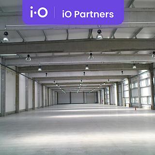 Pronájem skladu 950 m&sup2; Kuřim