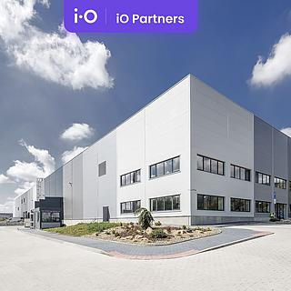 Pronájem skladu 4262 m&sup2; Přestanov