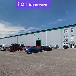 Pronájem skladu 1769 m&sup2; Rudná