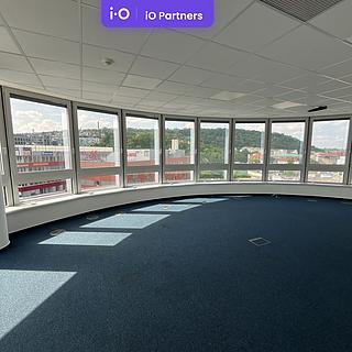 Pronájem kanceláře 1121 m&sup2; Praha