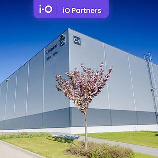 Pronájem skladu 1215 m&sup2; Praha