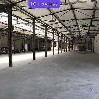 Pronájem skladu 1500 m&sup2; Čelákovice