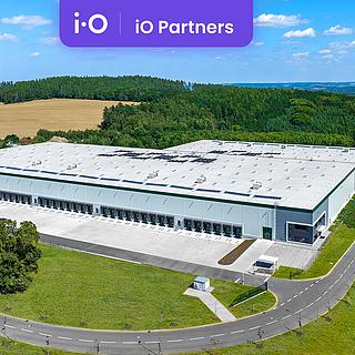 Pronájem skladu 5672 m&sup2; Ostředek