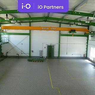 Pronájem skladu 1940 m&sup2; Stochov