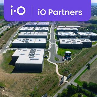 Pronájem skladu 2200 m&sup2; Jinočany